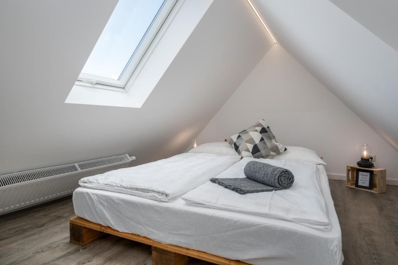 Cassel Lofts - Stilvolles Loft Im Gruenen Mit Balkon Nahe Vw-Werkアパートメント エクステリア 写真